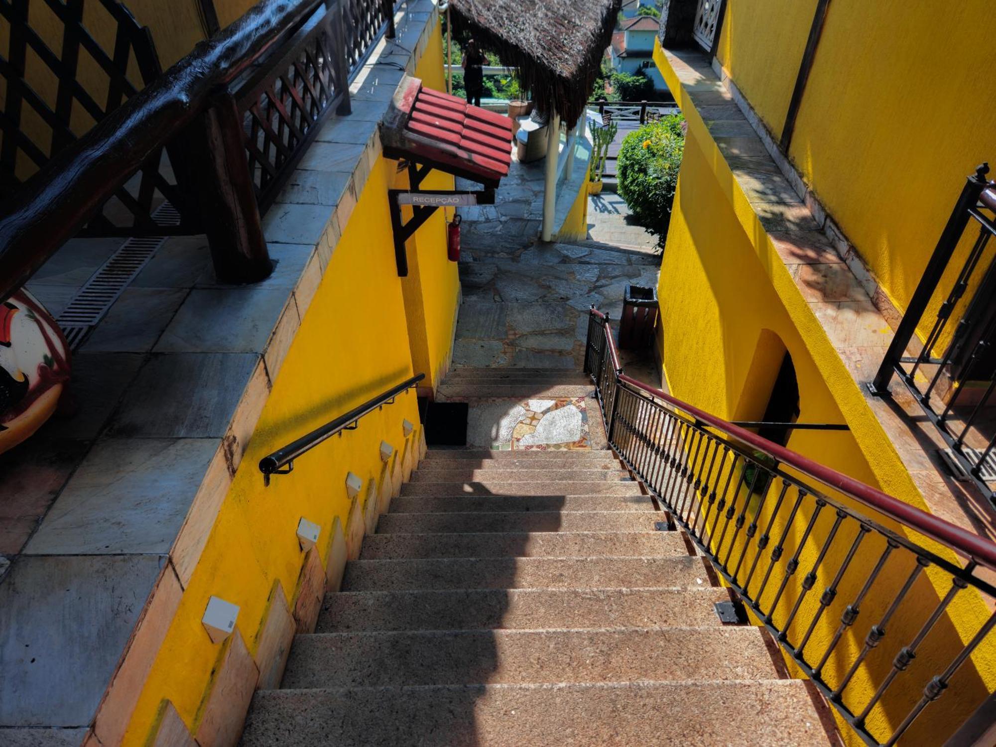 Hotel Bella Vista Ocean View Búzios Exterior foto Stairs to the temple