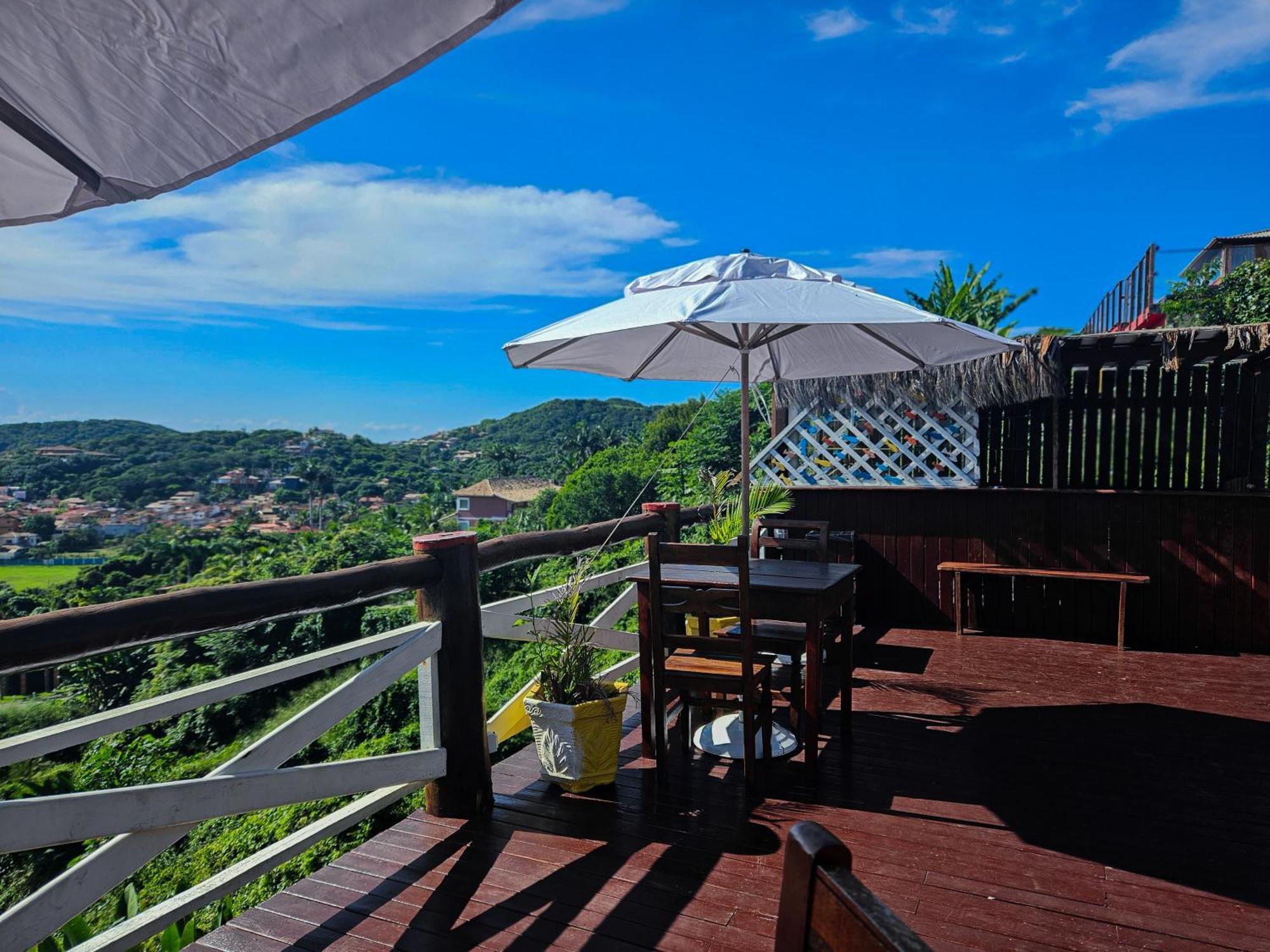 Hotel Bella Vista Ocean View Búzios Exterior foto A view of the town from the top of the hill